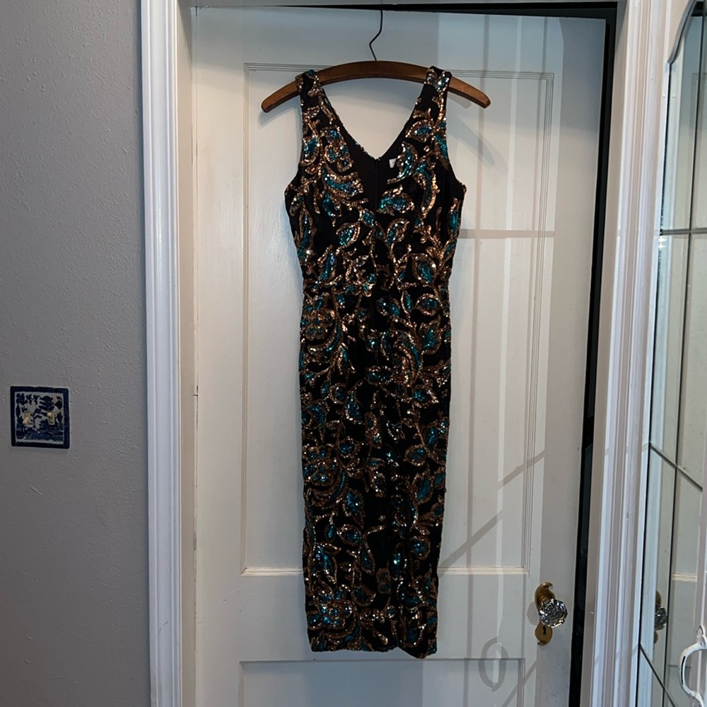 Dress the Population sequined sleeveless fitted dress small black gold